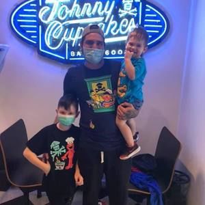 Meet your Posher, Jonathan